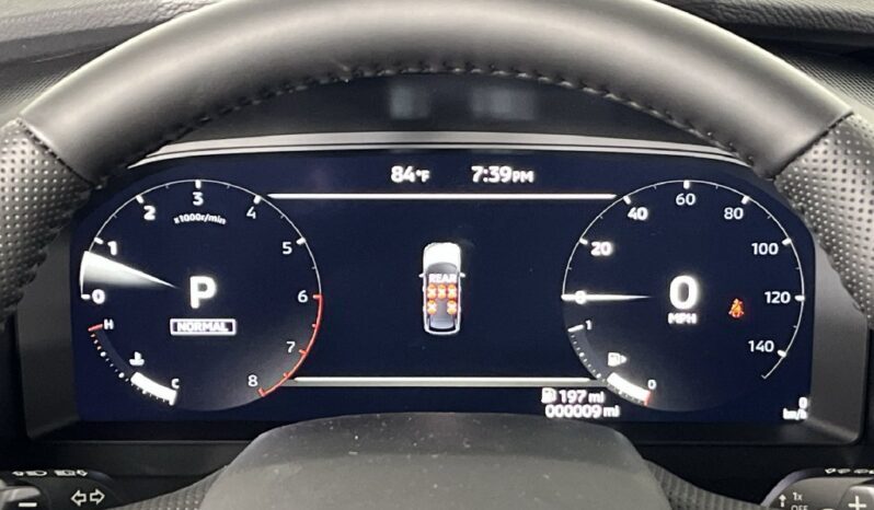 
								Mitsubishi Outlander full									