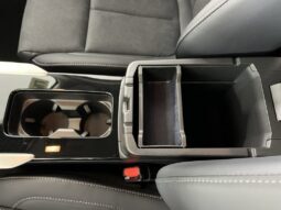 
										Mitsubishi Eclipse Cross full									