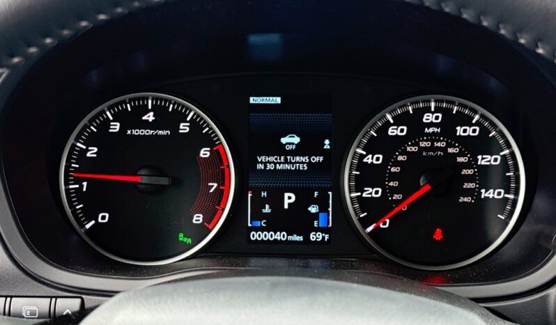 
								Mitsubishi Eclipse Cross full									