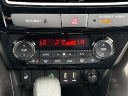 
										Mitsubishi Eclipse Cross full									