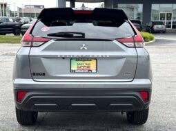 
										Mitsubishi Eclipse Cross full									