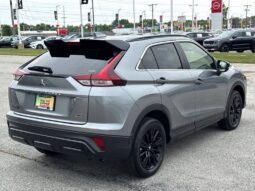 
										Mitsubishi Eclipse Cross full									