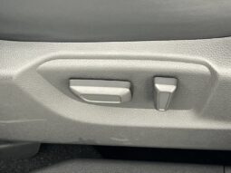 
										Mitsubishi Eclipse Cross full									