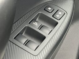 
										Mitsubishi Eclipse Cross full									