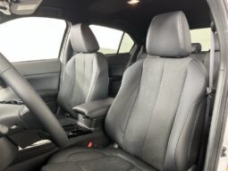 
										Mitsubishi Eclipse Cross full									