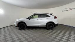 
										Mitsubishi Eclipse Cross full									