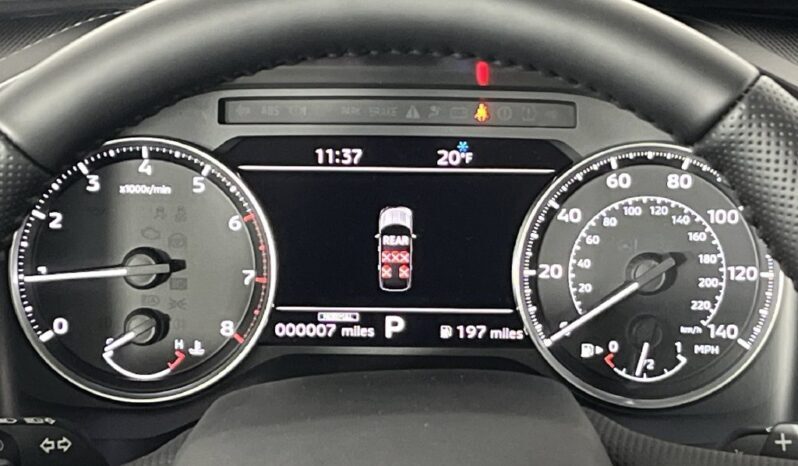 
								Mitsubishi Outlander full									