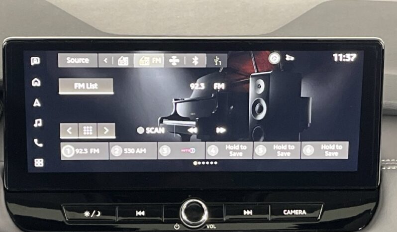 
								Mitsubishi Outlander full									