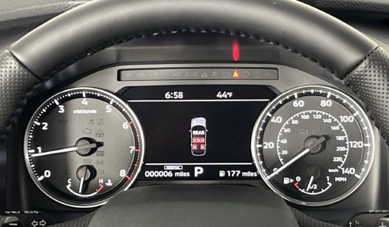 
								Mitsubishi Outlander full									