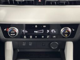
										Mitsubishi Outlander full									