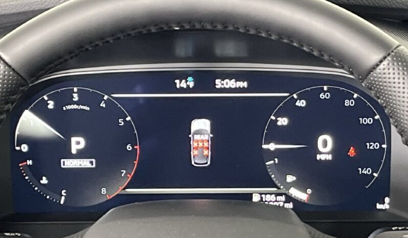 
								Mitsubishi Outlander full									