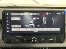 
										Mitsubishi Outlander full									