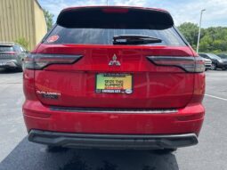 
										Mitsubishi Outlander full									
