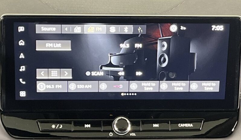 
								Mitsubishi Outlander full									