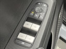 
										Mitsubishi Outlander full									
