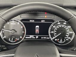 
										Mitsubishi Outlander full									