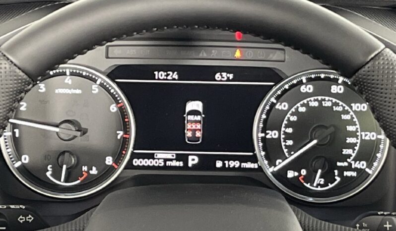 
								Mitsubishi Outlander full									