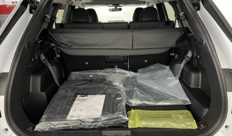 
								Mitsubishi Outlander full									