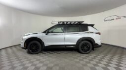 
										Mitsubishi Outlander full									