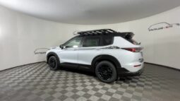 
										Mitsubishi Outlander full									