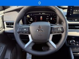 
										Mitsubishi Outlander full									