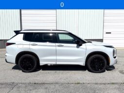 
										Mitsubishi Outlander full									