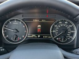 
										Mitsubishi Outlander full									