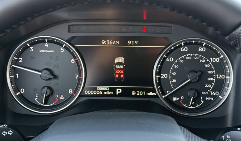 
								Mitsubishi Outlander full									