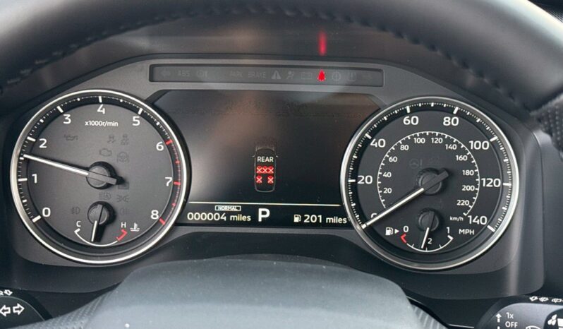 
								Mitsubishi Outlander full									
