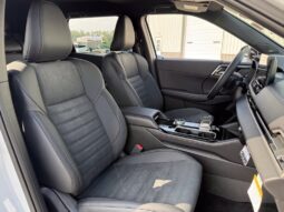 
										Mitsubishi Outlander full									
