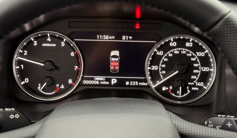 
								Mitsubishi Outlander full									