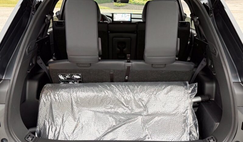 
								Mitsubishi Outlander full									