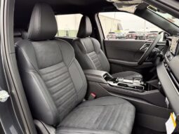 
										Mitsubishi Outlander full									