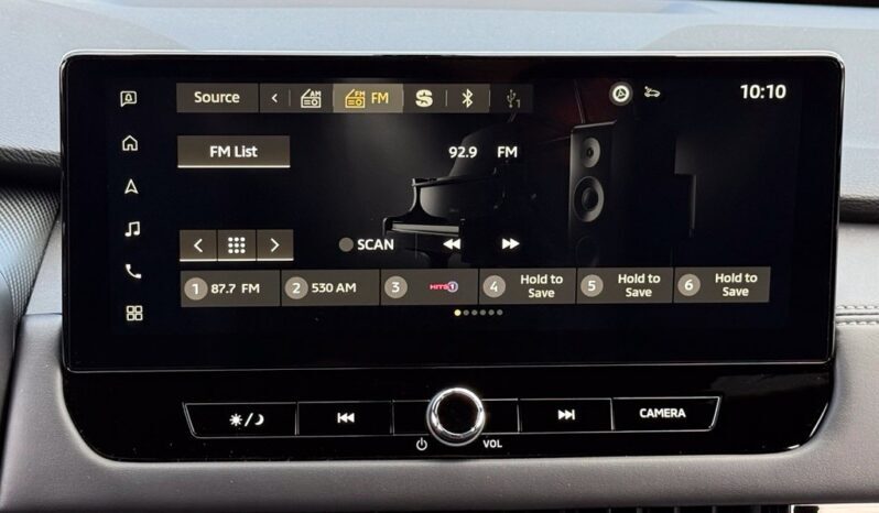 
								Mitsubishi Outlander full									