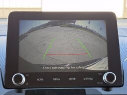 
										Mitsubishi Eclipse Cross full									