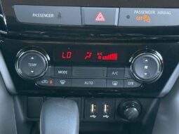 
										Mitsubishi Eclipse Cross full									