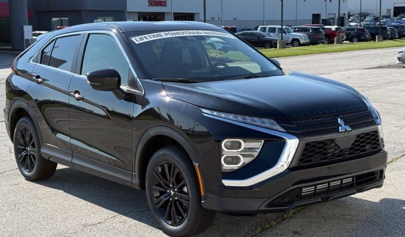 
								Mitsubishi Eclipse Cross full									