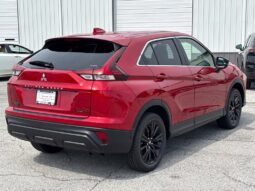 
										Mitsubishi Eclipse Cross full									