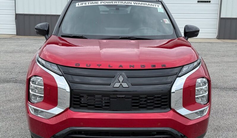 
								Mitsubishi Outlander full									