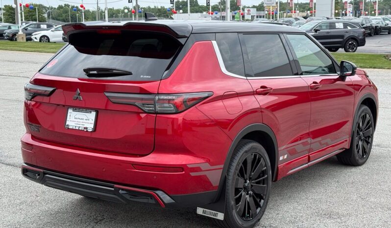 
								Mitsubishi Outlander full									