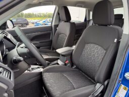 
										Mitsubishi Outlander Sport full									