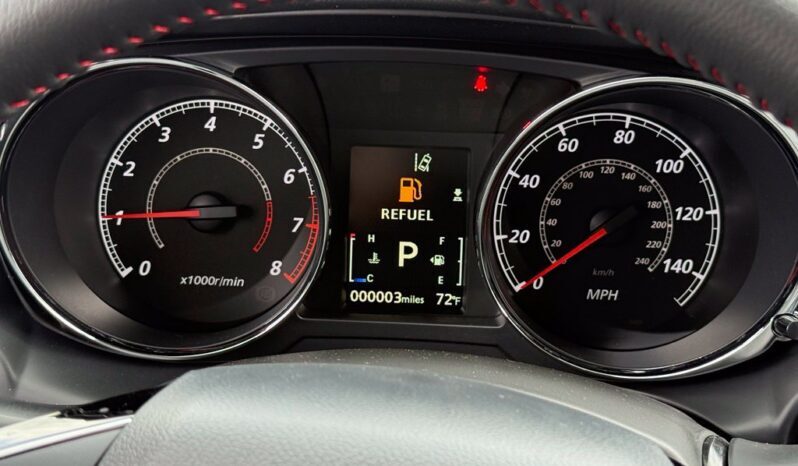 
								Mitsubishi Outlander Sport full									