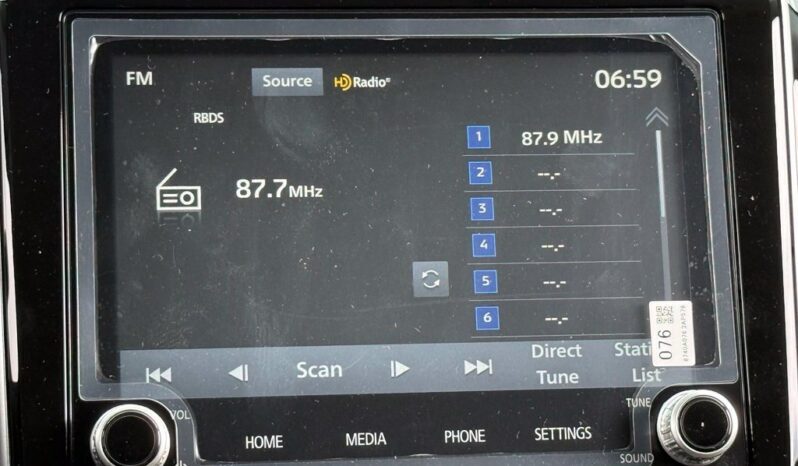 
								Mitsubishi Outlander Sport full									