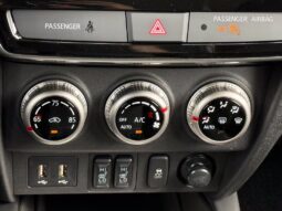 
										Mitsubishi Outlander Sport full									