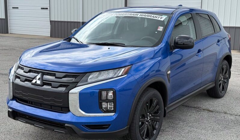 
								Mitsubishi Outlander Sport full									