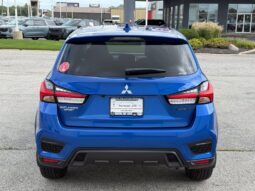 
										Mitsubishi Outlander Sport full									