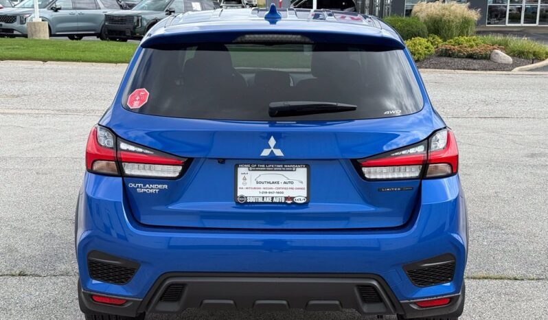 
								Mitsubishi Outlander Sport full									