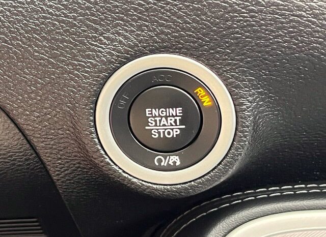 
								Dodge Challenger full									