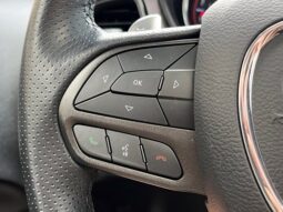 
										Dodge Challenger full									