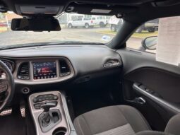 
										Dodge Challenger full									